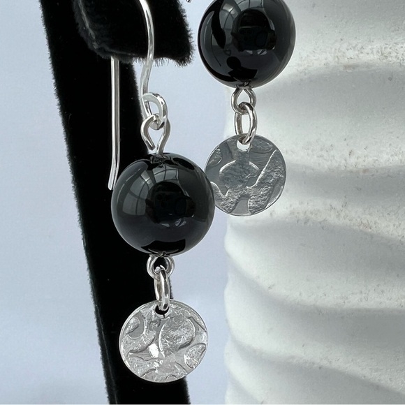 Artisan Black Onyx with Embossed Sterling Silver Disk Earrings - Picture 3 of 15